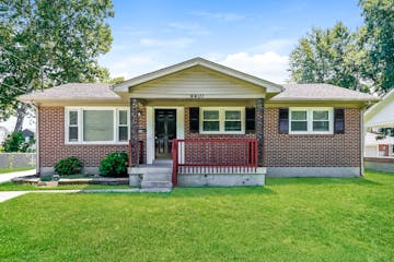 4401 Charlotte Ann Dr Louisville, KY 40216